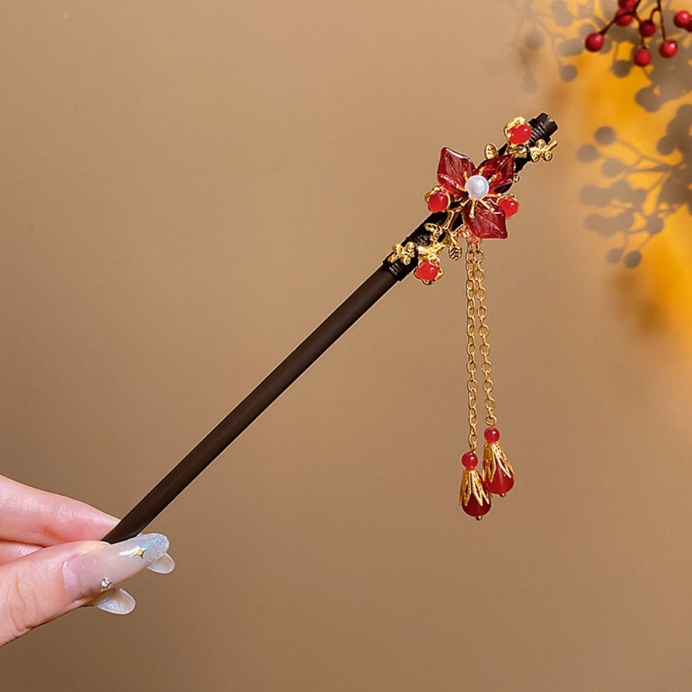 Hanbok Hair Pin - عصا شعر خشبية كلاسيكية مزينة بالزهور،